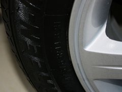 2011款 1.3L MT 豪华型 国四