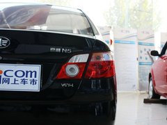 2011款 1.3L MT 豪华型 国四