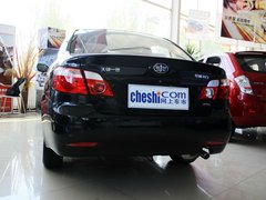 2011款 1.3L MT 豪华型 国四