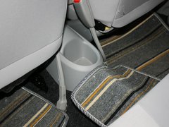 2011款 1.3L MT 豪华型 国四
