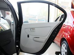 2011款 1.3L MT 豪华型 国四