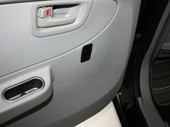2011款 1.3L MT 豪华型 国四