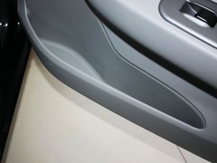 2011款 1.3L MT 豪华型 国四