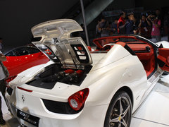 2012款 4.5L DCT 中国限量版