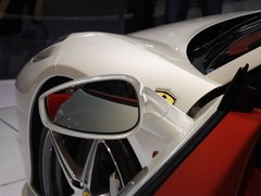 2012款 4.5L DCT 中国限量版