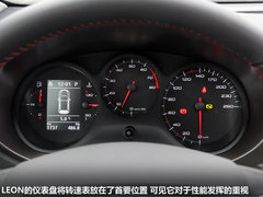 2012款 1.8TSI DSG FR