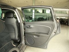 2012款 1.8TSI DSG FR
