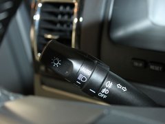 2012款 1.8L 手动 豪华型