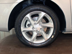 2012款 1.8L 手动 豪华型
