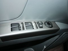 2012款 1.8L 手动 尊贵版