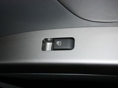 2012款 1.8L 手动 尊贵版