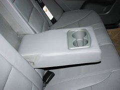 2012款 1.8L 手动 尊贵版