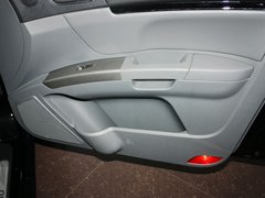 2012款 1.8L 手动 尊贵版