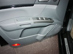 2012款 1.8L 手动 尊贵版