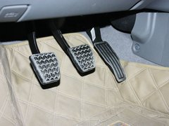 2012款 1.8L 手动 尊贵版
