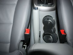 2012款 1.8L 手动 尊贵版