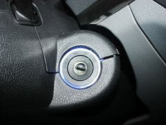 2012款 1.8L 手动 尊贵版