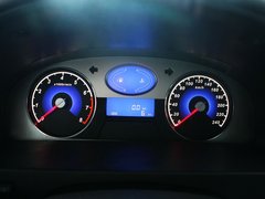2012款 1.8L 手动 尊贵版