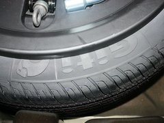 2012款 1.8L 手动 尊贵版