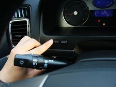 2012款 1.8L CVT 豪华型