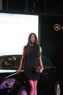 2011款 E300L 3.0L 优雅型