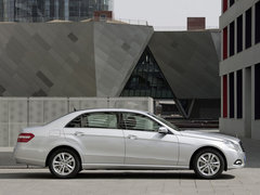 2011款 E300L 3.0L 优雅型