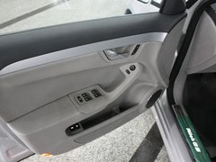 2012款 2.0 DVVT 手动 舒适型