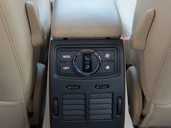 2012款 2.0 DVVT 手动 尊享型