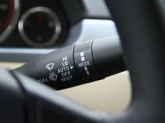 2012款 2.0 DVVT 自动 豪华型