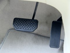 2012款 2.0 DVVT 自动 豪华型