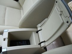 2012款 2.0 DVVT 自动 豪华型