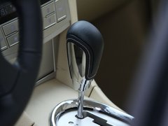 2012款 2.0 DVVT 自动 豪华型
