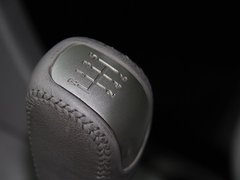 2012款 2.0 DVVT 自动 豪华型