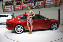 2012款 自动 基本型