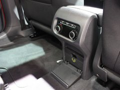 2013款 1.8TSI DCT 豪华版 欧V 7座
