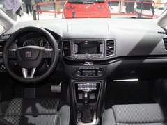 2013款 1.8TSI DCT 豪华版 欧V 7座