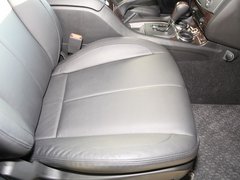 2011款 RX270 Xdi 2.7T 自动 四驱豪华导航版 5座