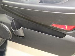 2011款 RX270 Xdi 2.7T 自动 四驱豪华导航版 5座