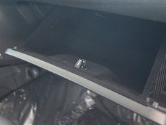 2011款 RX320 3.2 自动 四驱豪华导航版 7座