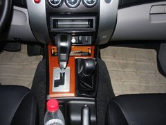 2011款 3.0 自动 豪华导航版7座