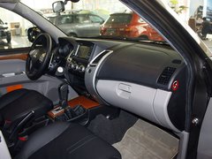 2011款 3.0 自动 豪华导航版7座