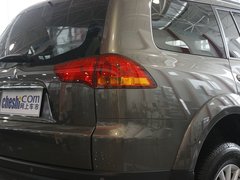 2011款 3.0 自动 豪华导航版7座