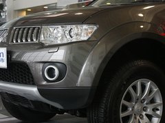 2011款 3.0 自动 豪华导航版7座