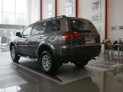 2011款 3.0 自动 豪华导航版7座