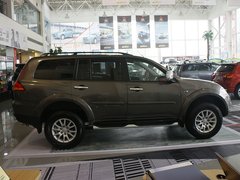 2011款 3.0 自动 豪华导航版7座