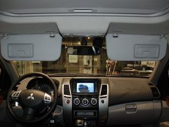 2011款 3.0 自动 豪华导航版7座