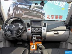 2011款 3.0 自动 豪华导航版7座
