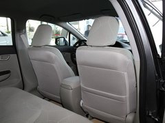 2012款 1.8L 自动 舒适版