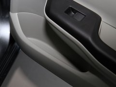 2012款 1.8L 自动 舒适版