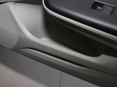 2012款 1.8L 自动 舒适版